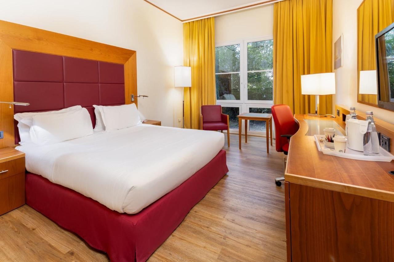 คราวน์ พลาซา เวนิส อีสต์ Hotel ควอร์โต ดิอัลทิโน ภายนอก รูปภาพ
